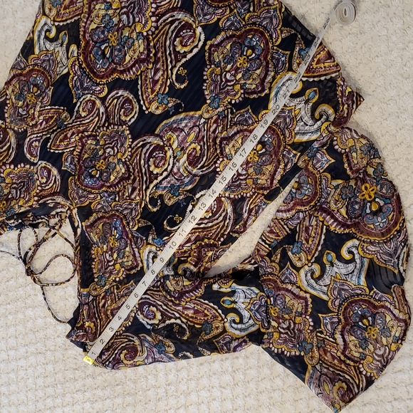 By & By floral boho blouse - Picture 7 of 10